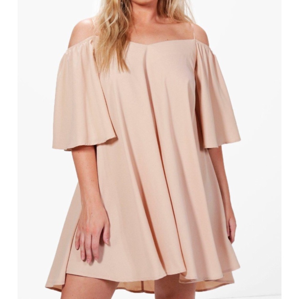 Boohoo plus alex open shoulder dress in blush
